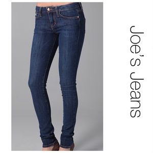 Joe’s Jeans Chelsea Taylor Rinse Strait Jeans 26